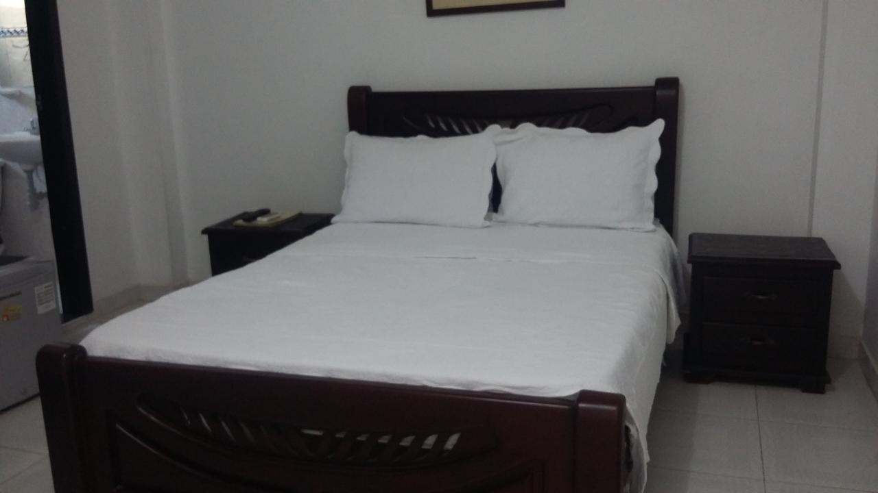 Hotel La Vieja Sara バジェドゥパル エクステリア 写真